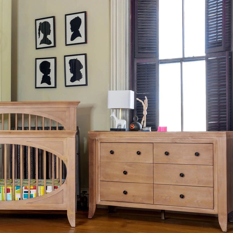 Cameo Oval 4-in-1 Convertible Crib