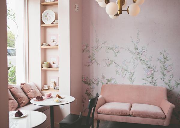 Sweet Laurel Mural Regular